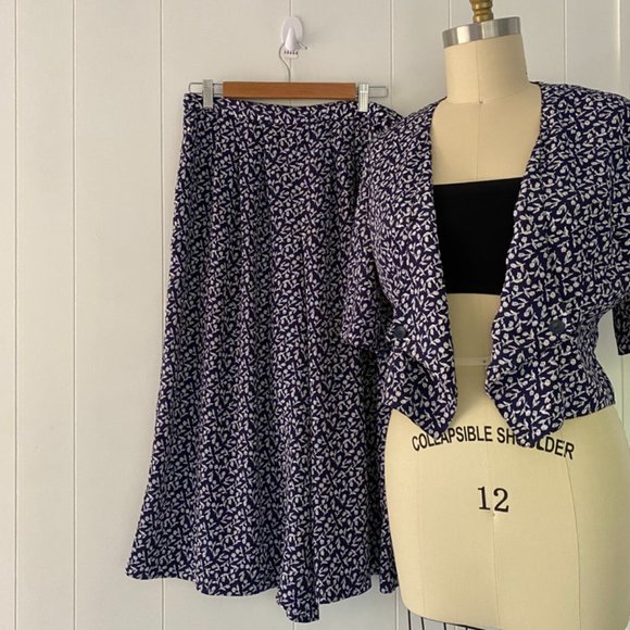 Vintage Pants - Vintage 2 Piece Culotte Pant Set